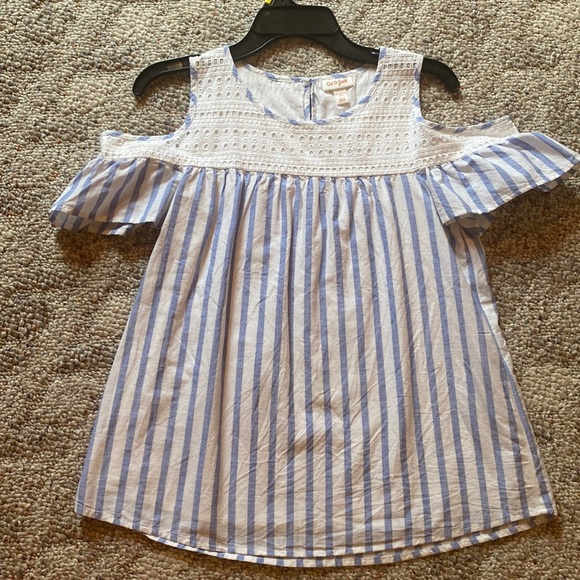 Cat & Jack size 14-16 (XL girls) blue/white striped top with white lace. - Picture 1 of 3